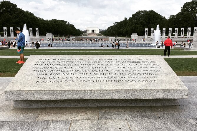 Small-Group Cherry Blossoms and Monuments Walking Tour - Meeting and Pickup Details