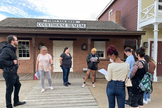 Specters and Sinners Walking Tour - Meeting Point and Start Time