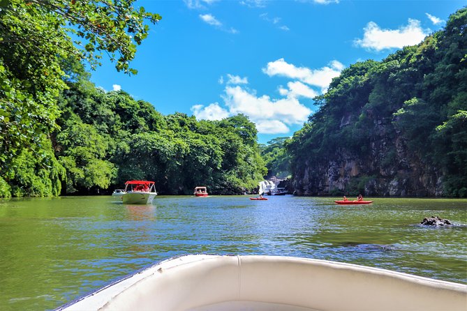 Speedboat Ile Aux Cerfs + GRSE Waterfall, BBQ and Bar - Exciting Activities