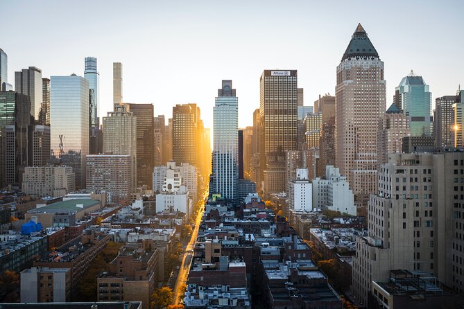 Spider-Man Filming Locations in New York Tour With Private Guide - Meet Your Local Guide