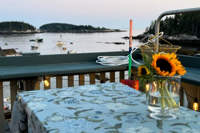 Sunset Guided Oyster Tasting Review - Meeting Location and Accessibility