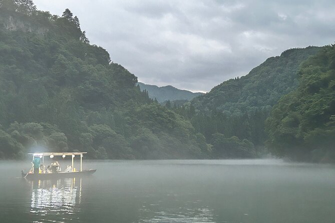 Tadami Line Tour and Private Boat Night Tour of Mugenkyo Ravine - Exploring the Mugenkyo Ravine