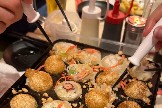 Takoyaki Party & Shinjuku Night Tour in Tokyo ※Unlimited Drinks - Delectable Main Dishes: Kushikatsu and Takoyaki
