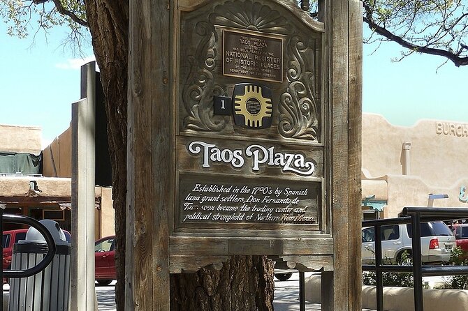 Taos Downtown Self Guided App Walking Tour - Exploring the Historic Taos Plaza