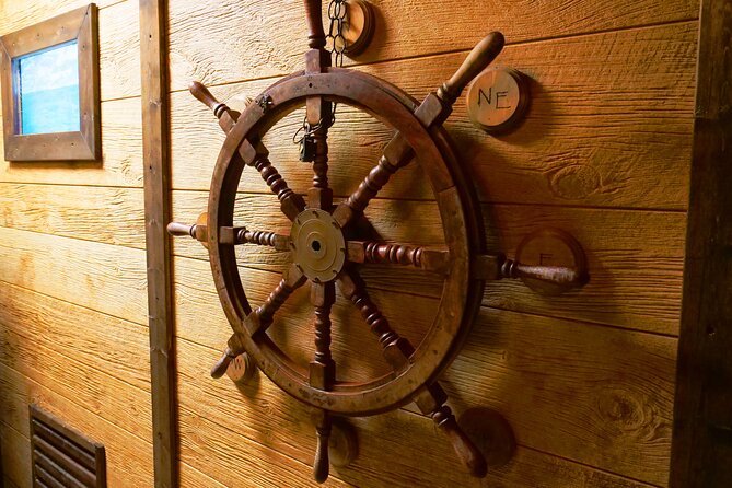 The Pirate Adventure Escape Room - Puzzle-Solving Adventure for All