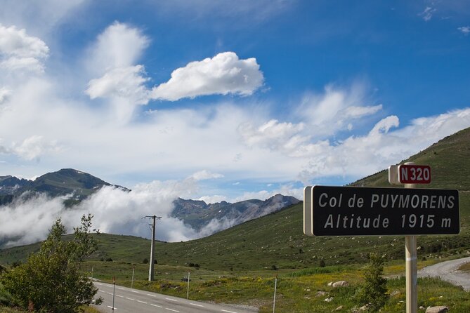 Three Nations in One Day Private Tour With Driver and Guide - Itinerary