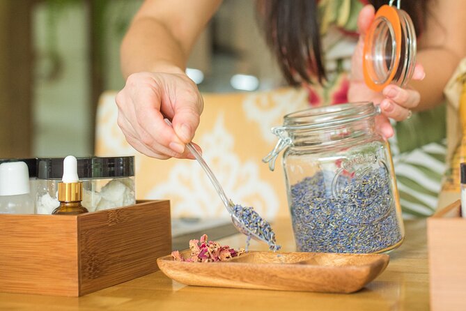 Timeless Face Beauty Products Workshop: Making Natural Cream & Serum - Included Materials