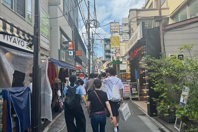 Tokyos Neighborhood Digs: Coffee, Records & Vintage Vibes - Specialty Coffee Exploration