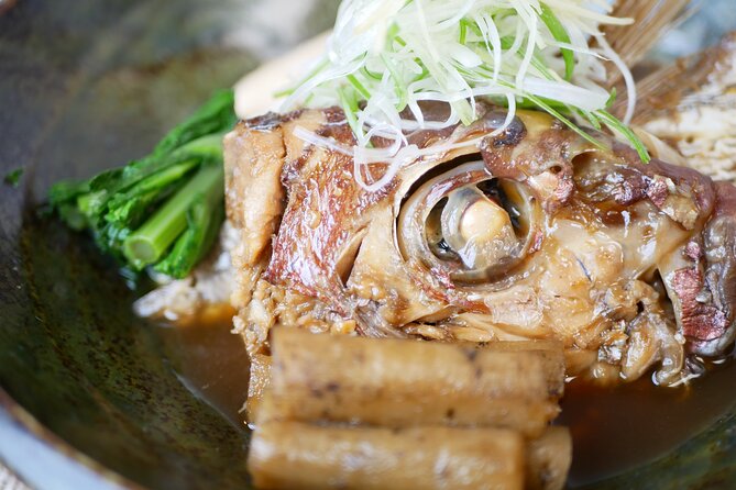 Tsukiji Outer Market Walking and Cooking Experience - Discovering the Ingredients at the Market