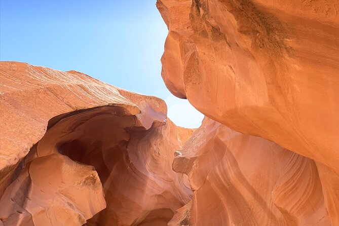 Upper and Lower Antelope Canyon With Horseshoe Bend Hiking Tour - Health and Safety Information