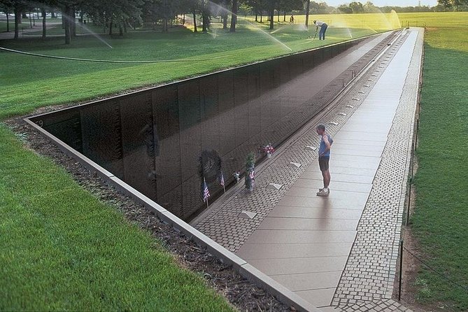 Virtual Online Grand Tour of Washington DC - Meeting and End Point