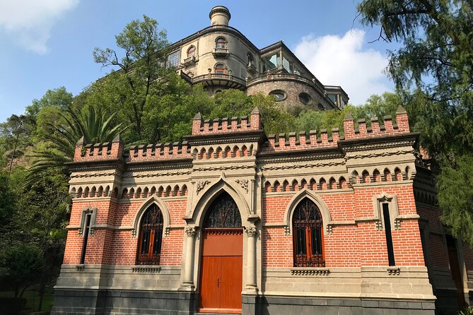 Visit the Imperial Castle in Chapultepec - What to Expect on Your Tour
