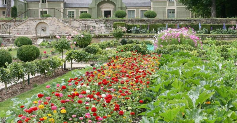 Visit the Princes Vegetable Garden - Exploring the Parks Attractions