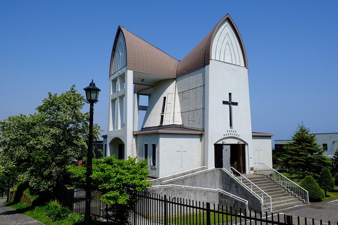 Walk Around Hakodates Hidden Spots Guided by Local Residents - Exploring Jujigai Station and the Ropeway