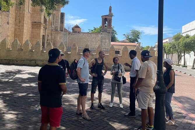 Walk Through the Colonial Zone of Santo Domingo, ALL INCLUSIVE Plan - Meeting and End Points