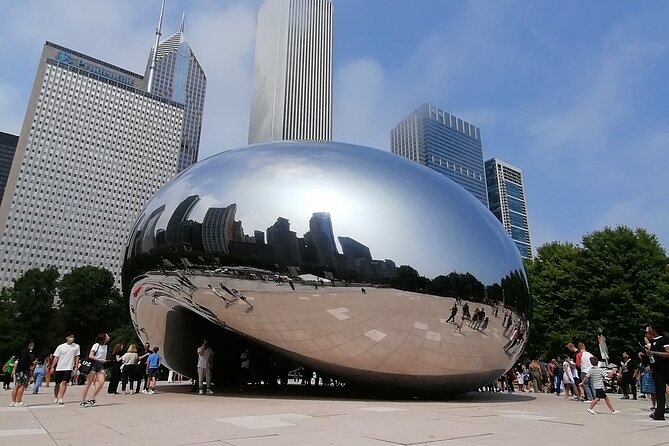 Walking and Getting to Know Downtown Chicago - Meeting Point and Tour Logistics