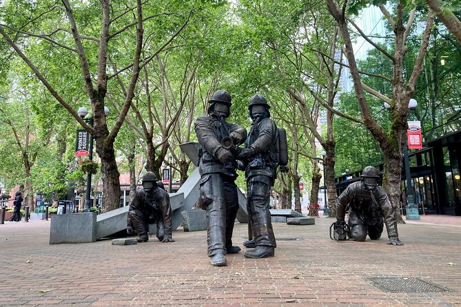 Welcome to Seattle Walking Tour - Tour Inclusions and Accessibility