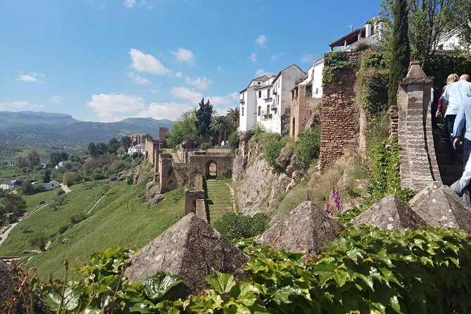 White Villages From Ronda - Accessibility