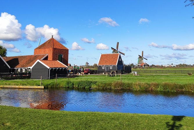 Windmill Country Tour in Italian - Zaanse Schans - Included Experiences