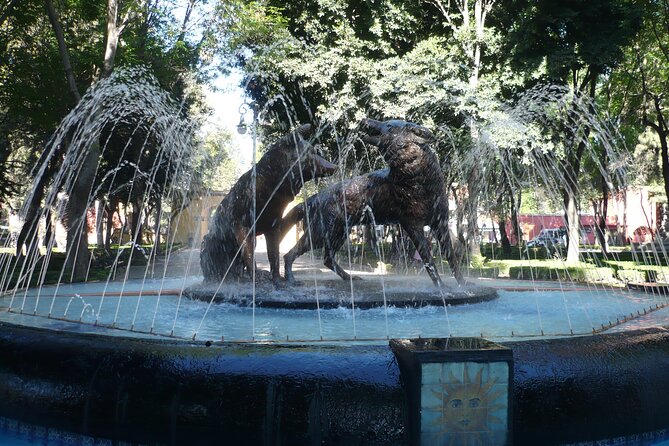Xochimilco, Coyoacan and Frida Kahlo Museum Tour - Tour Highlights and Activities