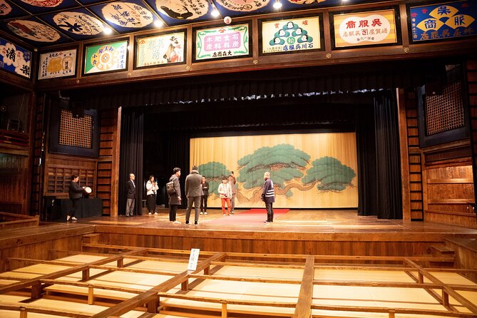 Yachiyoza Theater Premium Dining - The Captivating Performances