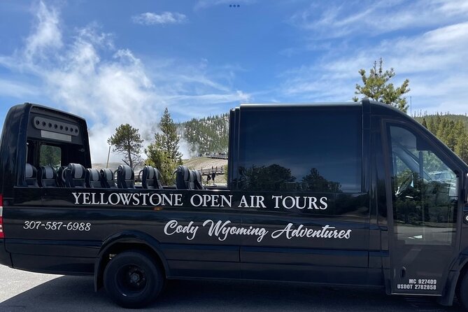 Yellowstone"Open Air" Glass Top Convertible Van West Yellowstone - Meeting and Pickup Information