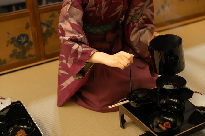 Zen Meditation and Tea Ceremony in Endoji Arcade - Tea Ceremony