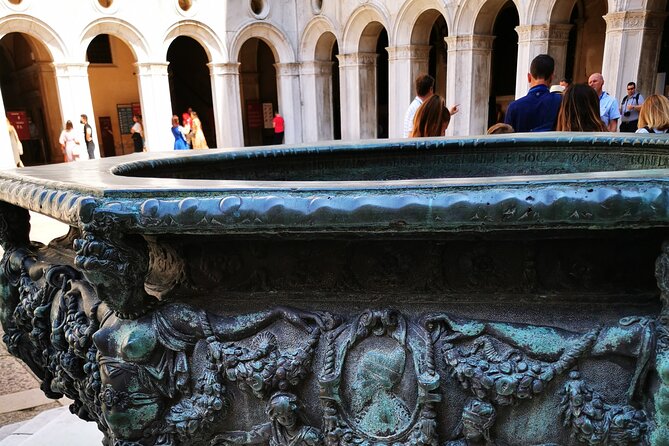 3-Hour Guided Tour of History, Art and Legends in Venice - Key Points