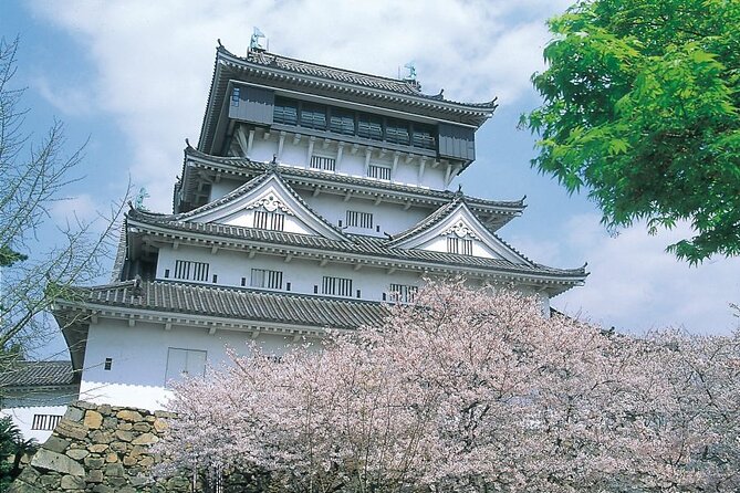 2-Day One Way Minibus Tour Around IZUMO From KOKURA to HIROSHIMA - Accommodation and Entrance Fees