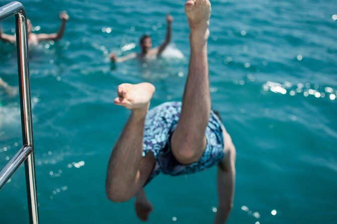 2-Hour Catamaran Tour Along the Costa Tropical and Malaga Coast - Schedule and Availability