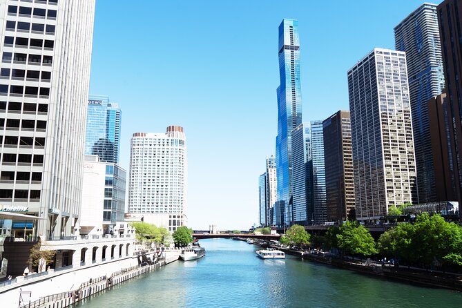 2 Hour Magnificent Chicago Tour With Photos and Popcorn - Accessibility and Participation