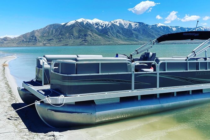 2 Hour Salt Lake Boat Tour With Swimming on the Lake - Guides and Customer Experience