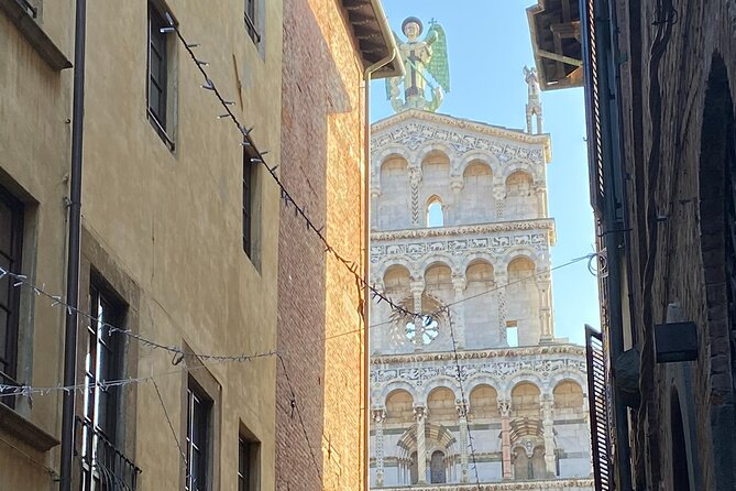 2 Hour Walking Tour at Lucca - Accessibility Features