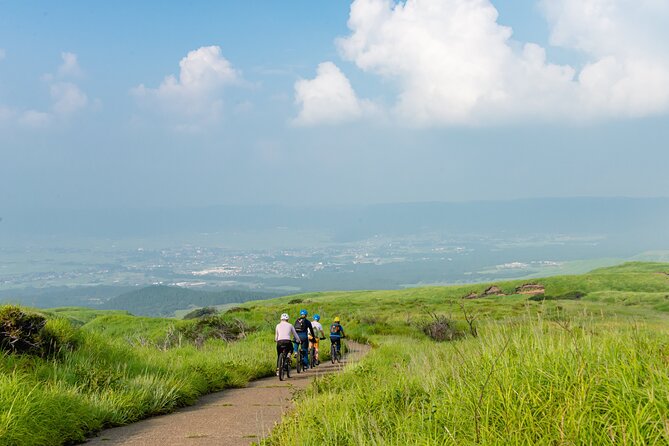 3-Days Experience to Feel the Nature of Aso - Hiking Through the Lush Kurokawa Onsen