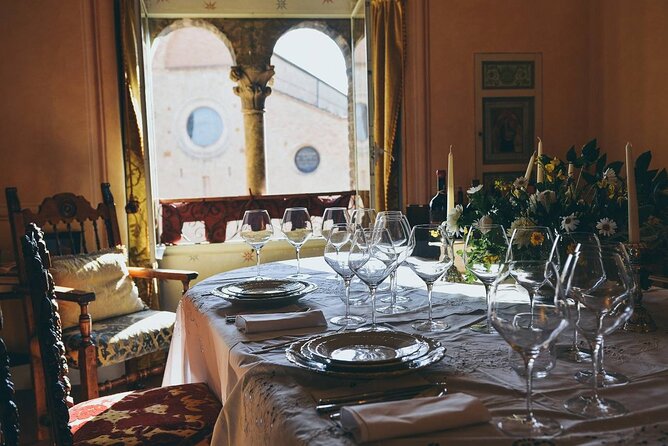 3-Hour Private Dinner in a Medieval Tower in San Gimignano - Aperitif in the Tower