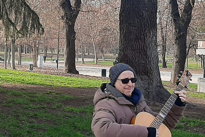 4 Hour Highlight of Milan Private Walking Tour - Visit the Sforza Castle