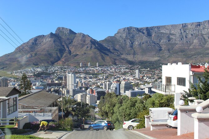 8-Hour Tour in Table Mountain Penguins and Cape of Good Hope - Pickup and Meeting Details