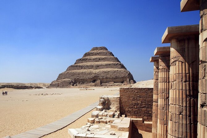 8-Hours Guided Tour to Pyramids, Sphinx, Saqqara, Memphis + Lunch - Accessibility Features