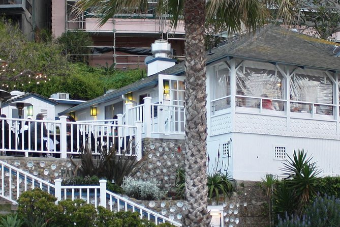 A Local's Guide to La Jolla's Sights: A Self-Guided Urban Stroll - Admiring the Breathtaking Coastal Scenery