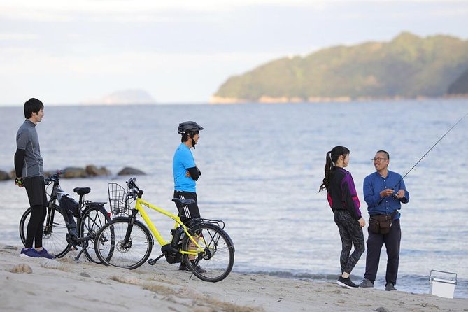 Amanohashidate Sand Bar & Culture E-Bike Tour - Exploring the Local Silk Factory
