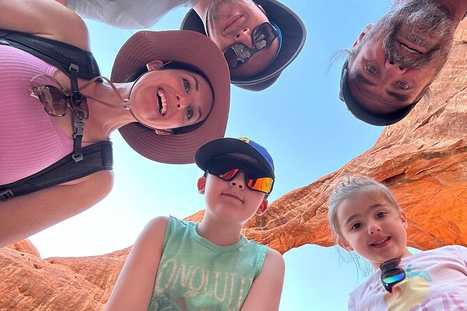 Arches National Park Scenic Tours From Moab - Guides and Customer Feedback