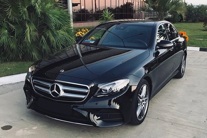 Arrival Private Transfer: Dulles Airport IAD to Washington in Business Car - Pricing and Policies