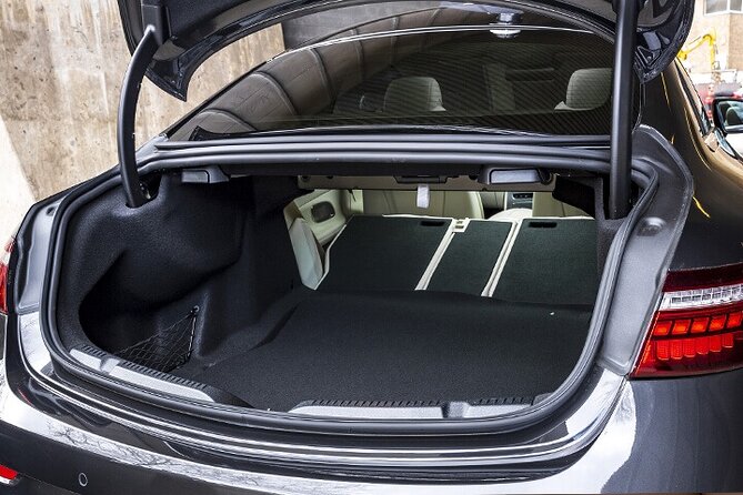Arrival Transfer Cologne Airport CGN to Cologne City by Sedan - Accessibility and Suitability