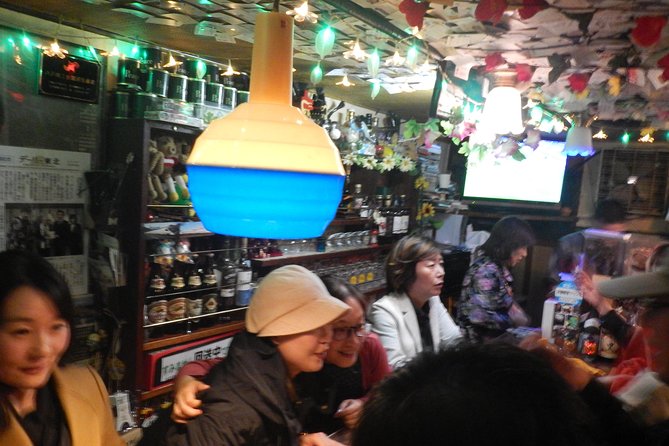 Bar Hopping With Local Food With a Guide - Participant Requirements