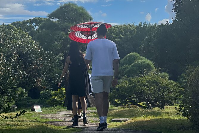 Best of Downtown Tokyo: Nature, Coffee, & Japanese Sweets Tasting - Nature and Wildlife in the Garden