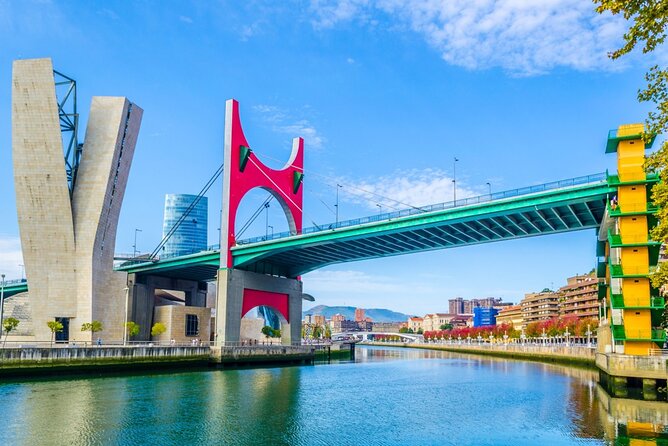 Bilbao's Timeless Trail: Art & History Walk - Booking Your Adventure