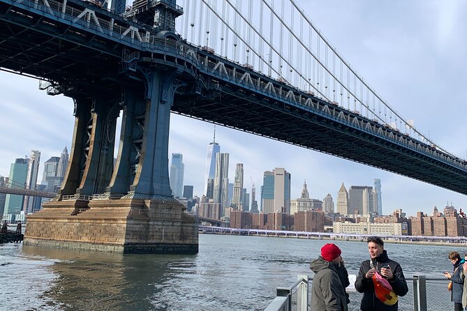 Brooklyn Art Walk, Drink Crawl, & City Views - Discovering Artisan Shops and Historic Warehouses