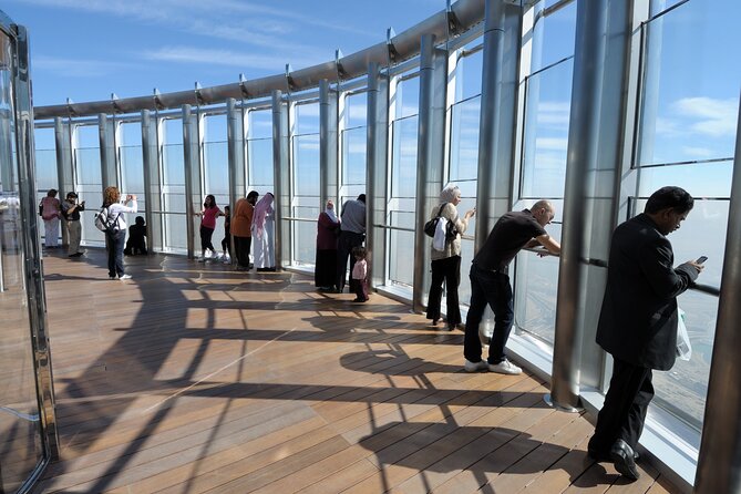Burj Khalifa And Dubai Mall Aquarium Tickets With Transfer - Schedule Details