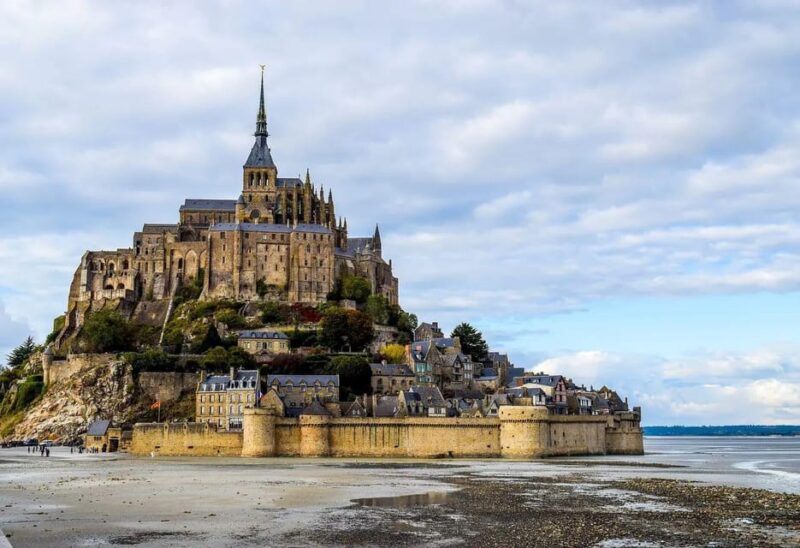 Caen: Round Trip to Mont-Saint-Michel - Exploration Experience