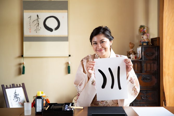 Calligraphy Experience With Simple Kimono in Okinawa - Creating Personalized Calligraphy Works